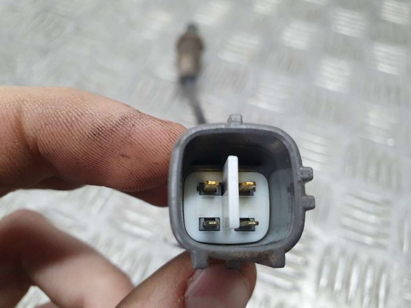 Recambio de sonda lambda para lexus rx 400h referencia OEM IAM 8946748060 DENSO 