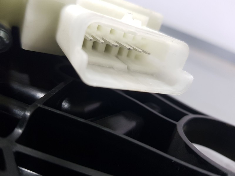 Recambio de elevalunas trasero izquierdo para mitsubishi asx (vsx_, vse_) 1.3 mhev (vsxg3) referencia OEM IAM 827216497R  6 PINS