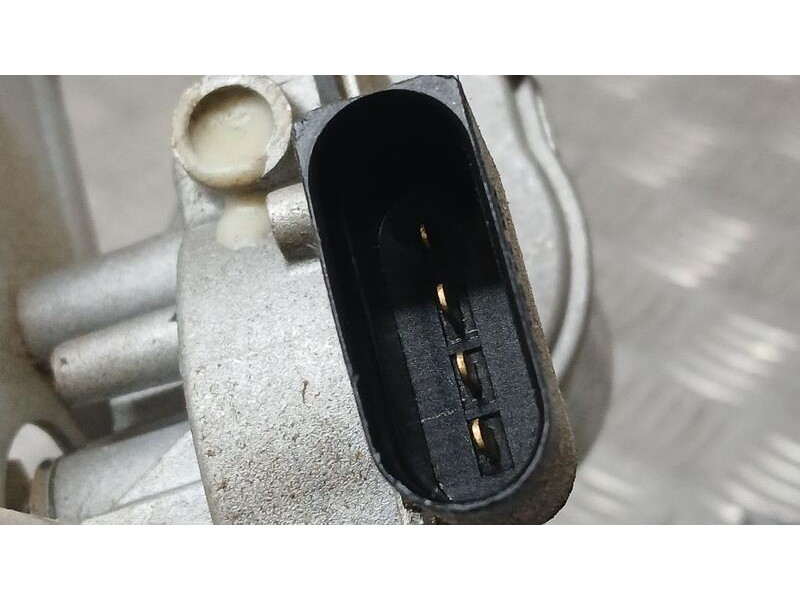 Recambio de motor limpia delantero para mg zs 1.5 vti referencia OEM IAM 10234228  