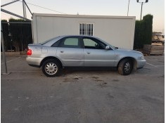 AUDI A4 BERLINA (B5)