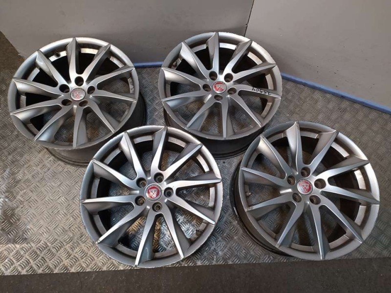 Recambio de juego llantas aluminio para jaguar xf 2.2 diesel referencia OEM IAM 8.5X18 5 TORN ET 49 ALUMINIO 