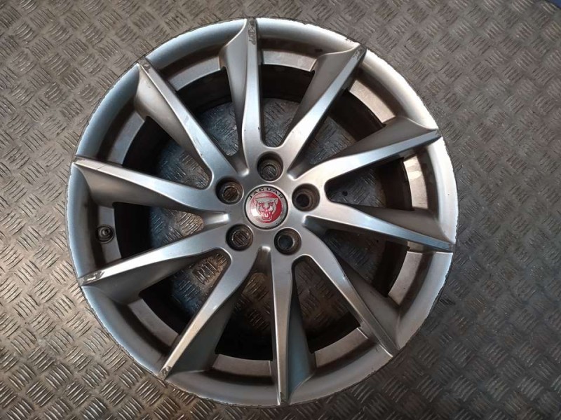 Recambio de juego llantas aluminio para jaguar xf 2.2 diesel referencia OEM IAM 8.5X18 5 TORN ET 49 ALUMINIO 