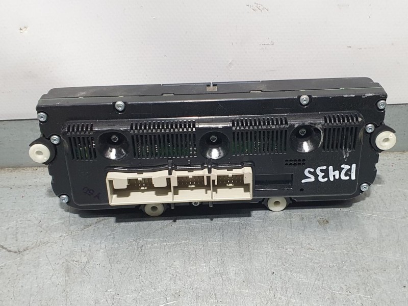 Recambio de mando climatizador para volkswagen touran (1t1) highline referencia OEM IAM   SIN REFERENCIA