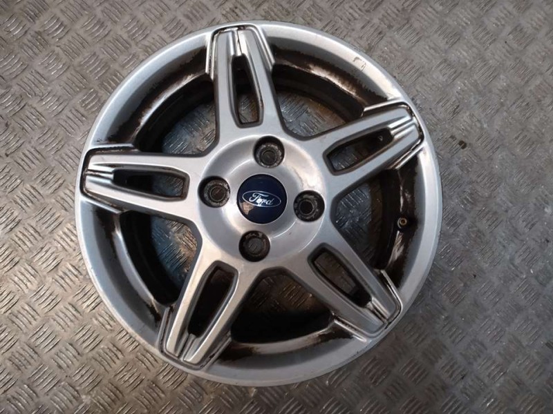Recambio de juego llantas aluminio para ford ka+ ultimate referencia OEM IAM 6X15 4 TORN ET 47.5 ALUMINIO 