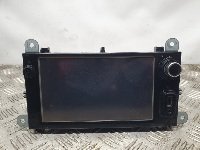 Recambio de sistema navegacion gps para renault clio iv business referencia OEM IAM 281155564R E24RWB 