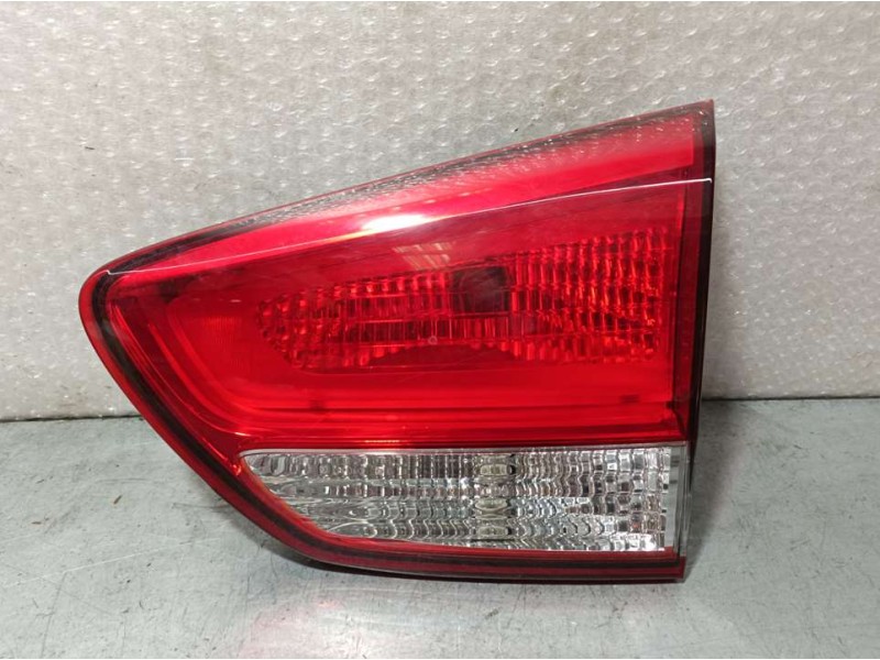 Recambio de piloto trasero derecho para kia carens ( ) concept referencia OEM IAM 92404A4  INTERIOR ROZADO