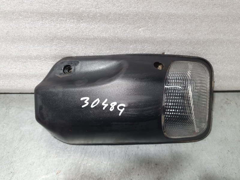 Recambio de piloto delantero derecho para iveco daily caja cerrada (2006 =>) referencia OEM IAM 0572000D  