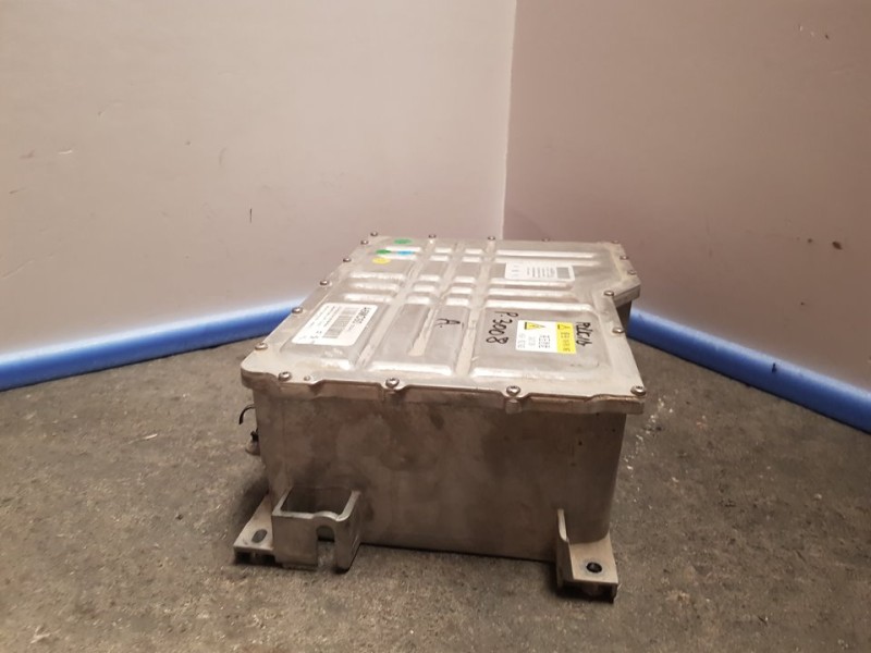 Recambio de convertidor para peugeot 3008 allure referencia OEM IAM A6MC60  