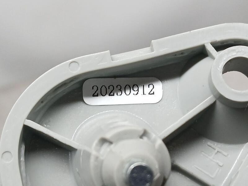 Recambio de parasol izquierdo para mg zs 1.5 vti referencia OEM IAM 20230912  