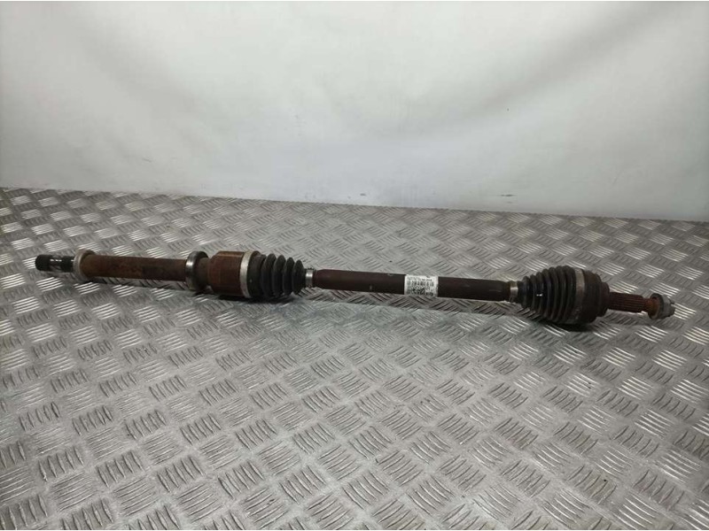 Recambio de transmision delantera derecha para renault clio iv business referencia OEM IAM 391000926R  