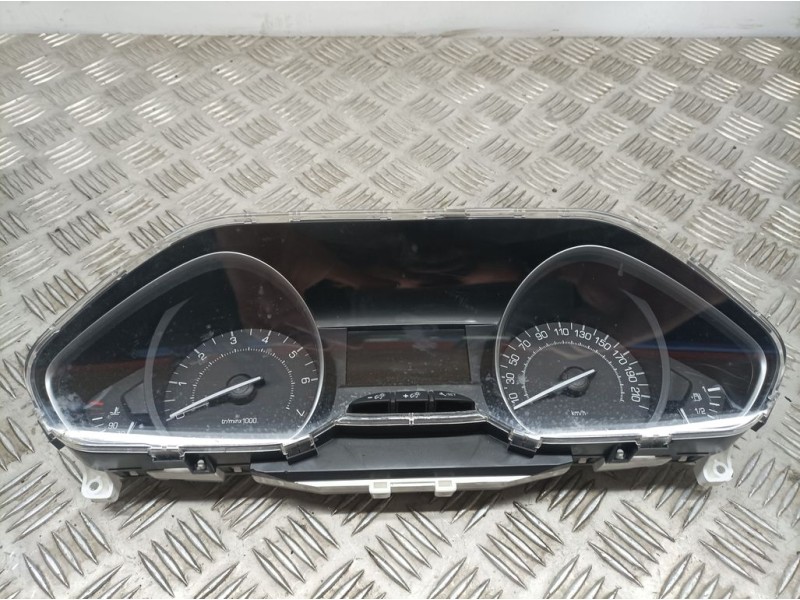 Recambio de cuadro instrumentos para peugeot 208 allure referencia OEM IAM 9825986180  