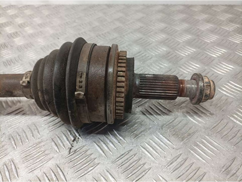 Recambio de transmision trasera derecha para land rover discovery v6 td s referencia OEM IAM LR071933  