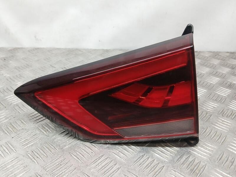 Recambio de piloto trasero derecho para mg zs 1.5 vti referencia OEM IAM 10571684 INTERIOR A31005R0100 AC230916068