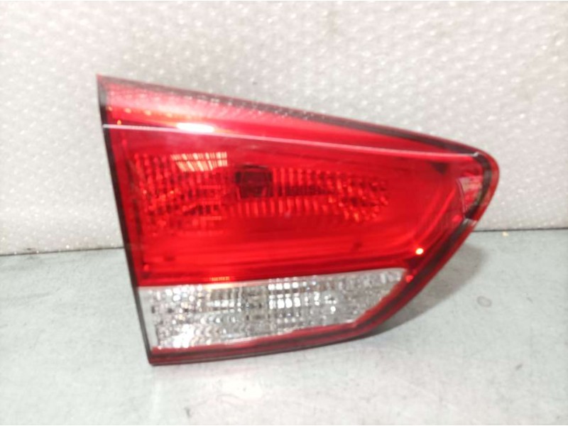 Recambio de piloto trasero izquierdo para kia carens ( ) concept referencia OEM IAM 92403A4  INTERIOR