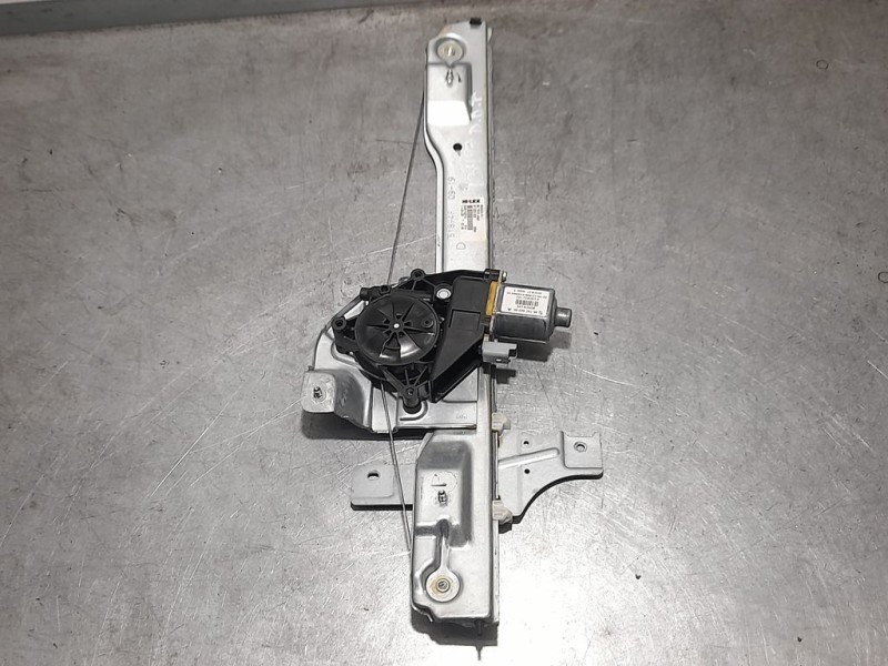 Recambio de elevalunas delantero derecho para peugeot 208 allure referencia OEM IAM 9673154380 A002C501 ELECTRICO 2 PINES