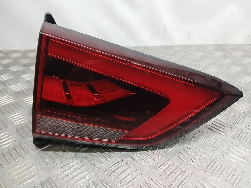 Recambio de piloto trasero izquierdo para mg zs 1.5 vti referencia OEM IAM 10571683 INTERIOR A31005L0100 AC230916025