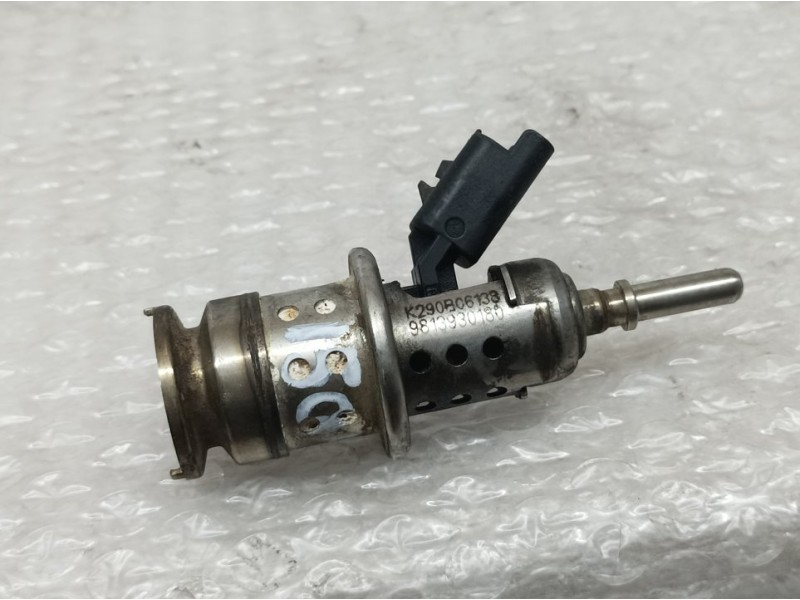 Recambio de inyector adblue para citroën berlingo 100 años m referencia OEM IAM 9813930180  