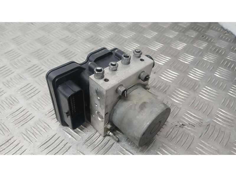 Recambio de abs para peugeot boxer furgón l3h2 referencia OEM IAM 46857729  269766