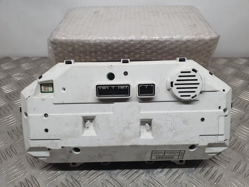 Recambio de cuadro instrumentos para honda cr-v comfort 4x4 referencia OEM IAM HR0408161  