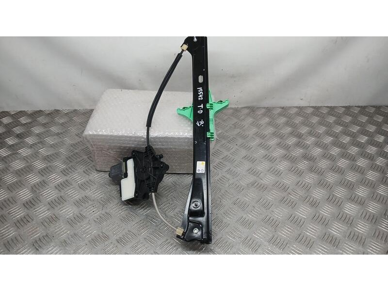 Recambio de elevalunas trasero derecho para volkswagen tiguan advance bmt referencia OEM IAM 5NA839462C ELECTRICO 6 PINS 