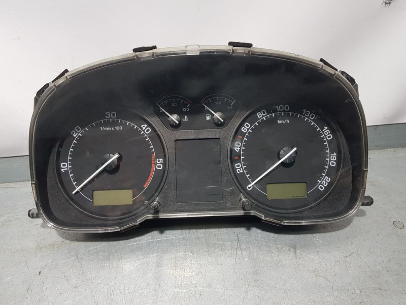 Recambio de cuadro instrumentos para skoda octavia berlina (1u2) elegance referencia OEM IAM 1U0920811F 110080146017 VDO