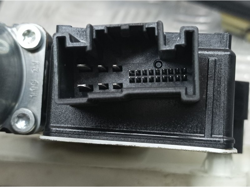 Recambio de elevalunas delantero izquierdo para seat arona style go referencia OEM IAM 6F9837461C  ELECTRICO