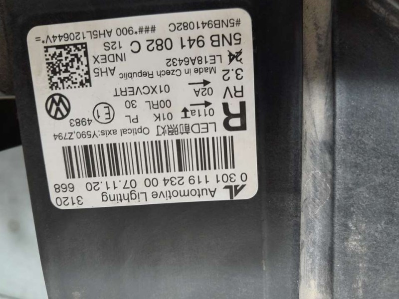 Recambio de faro derecho para volkswagen tiguan advance bmt referencia OEM IAM 5NB941082C  TOCADO