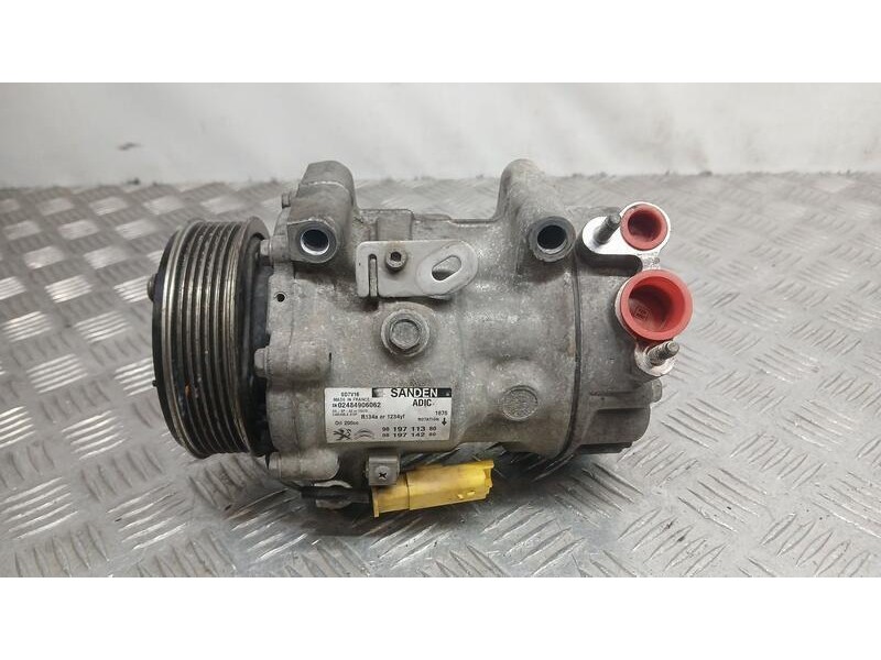 Recambio de compresor aire acondicionado para peugeot boxer furgón l3h2 referencia OEM IAM 9819711380 SANDEN 1876 SD7V16