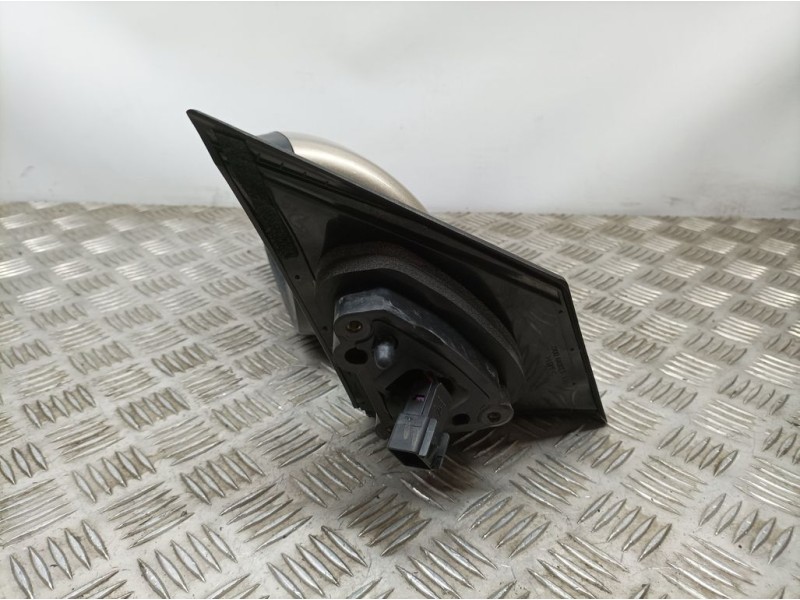 Recambio de retrovisor izquierdo para chevrolet cruze lt referencia OEM IAM 95063312  ELECTRICO 5 CABLES CARCASA TOCADA