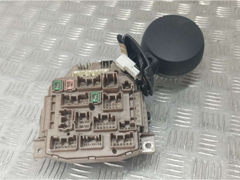 Recambio de cuadro instrumentos para citroën c1 attraction referencia OEM IAM 838000H011A  