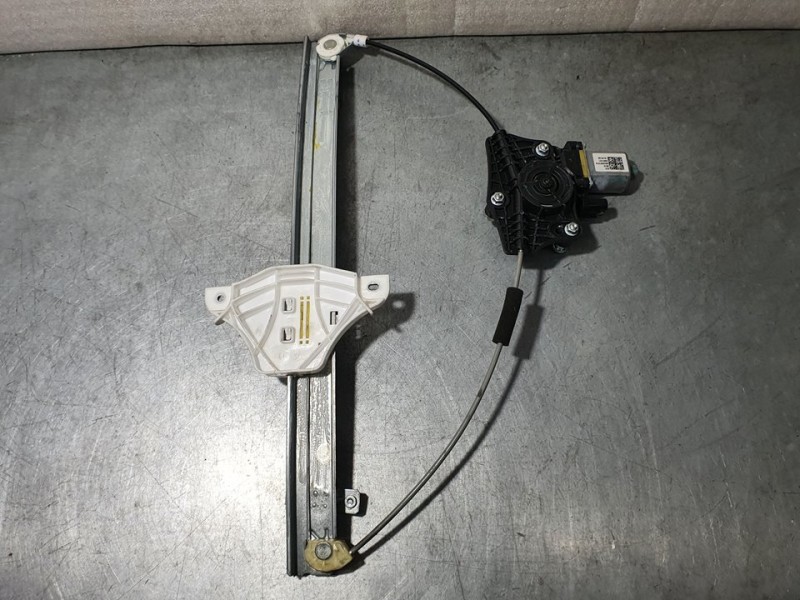Recambio de elevalunas delantero derecho para hyundai i10 (ac3) essence referencia OEM IAM 82460K6000  ELECTRICO 2 PINES