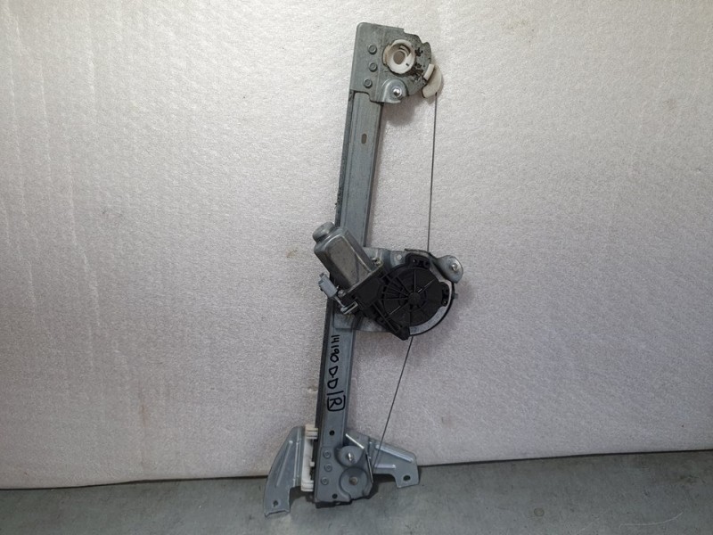 Recambio de elevalunas delantero derecho para citroën c1 attraction referencia OEM IAM 118670  ELECTRICO 2 PINES