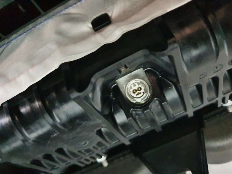 Recambio de kit airbag para volkswagen tiguan advance bmt referencia OEM IAM 5NA880201E  C/ SALPICADERO , C/ AIRBAG DE PIERNAS Y