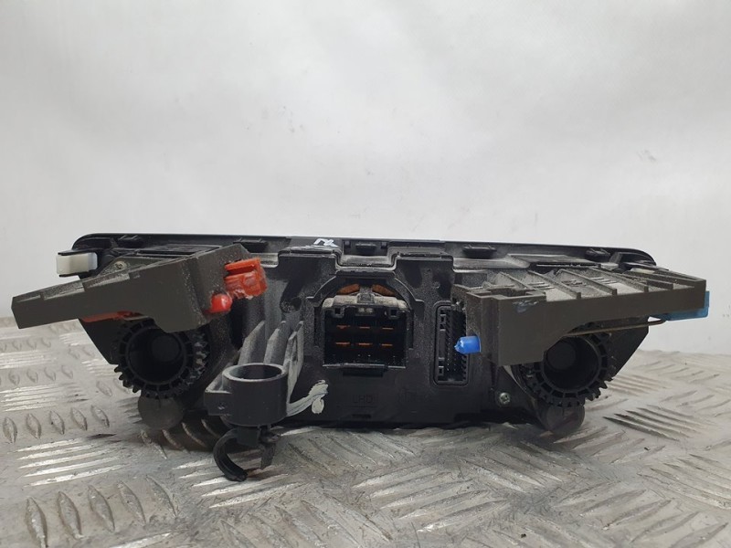 Recambio de mando climatizador para hyundai i10 (ac3) essence referencia OEM IAM 97250K7130 EC500ACFEH05 