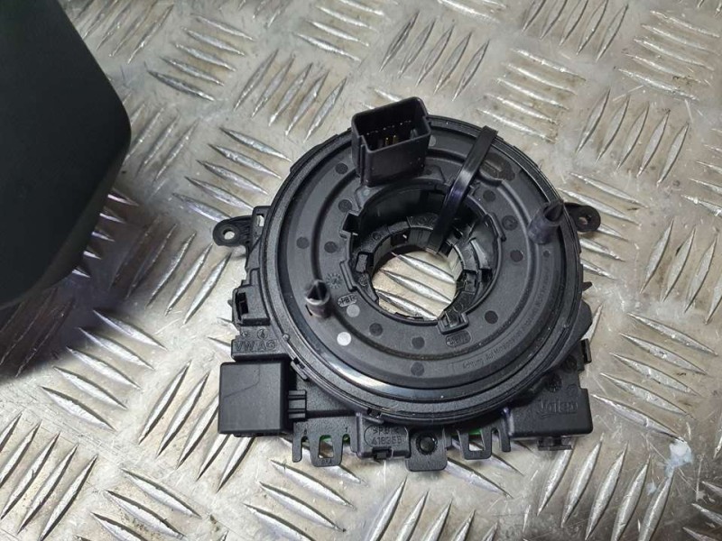 Recambio de kit airbag para volkswagen tiguan advance bmt referencia OEM IAM 5NA880201E  C/ SALPICADERO , C/ AIRBAG DE PIERNAS Y