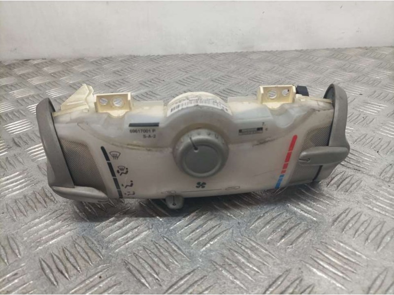 Recambio de mando calefaccion / aire acondicionado para citroën c1 attraction referencia OEM IAM 559000H020 2060316 