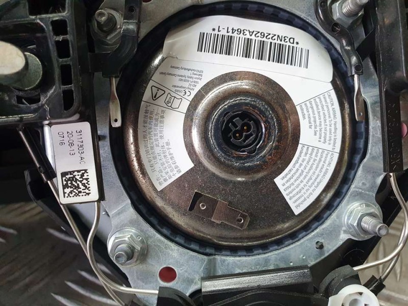 Recambio de kit airbag para volkswagen tiguan advance bmt referencia OEM IAM 5NA880201E  C/ SALPICADERO , C/ AIRBAG DE PIERNAS Y