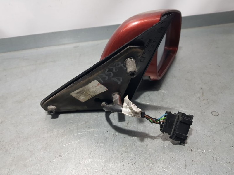 Recambio de retrovisor derecho para skoda octavia berlina (1u2) elegance referencia OEM IAM 1U1857501CH  ELECTRICO 5 CABLES