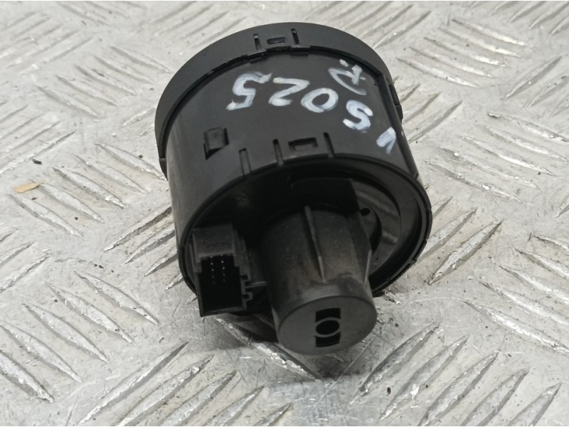 Recambio de mando luces para seat arona style go referencia OEM IAM 5G0941431AF 10095092 