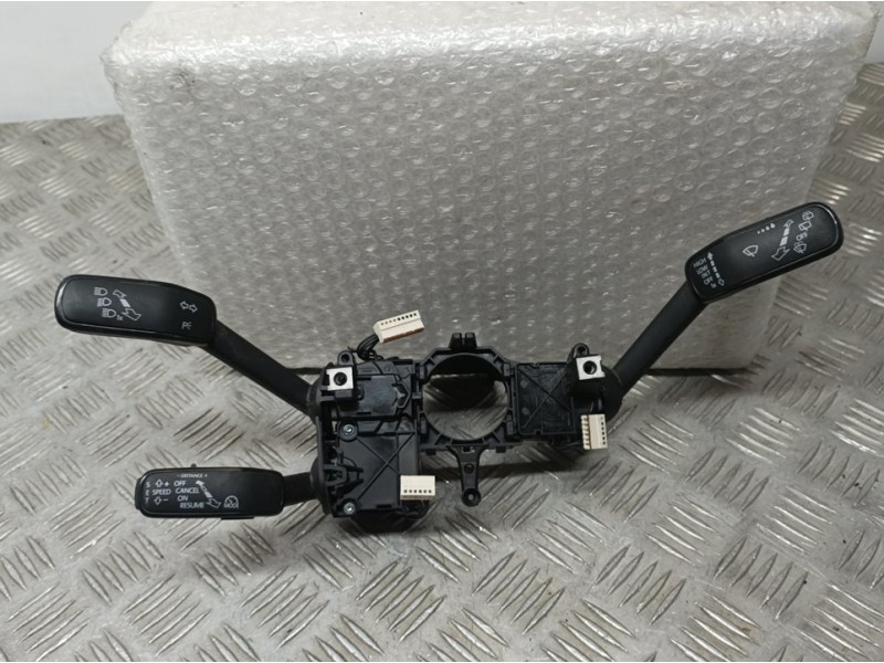 Recambio de mando luces y limpia para seat arona style go referencia OEM IAM 5Q0953521FR  