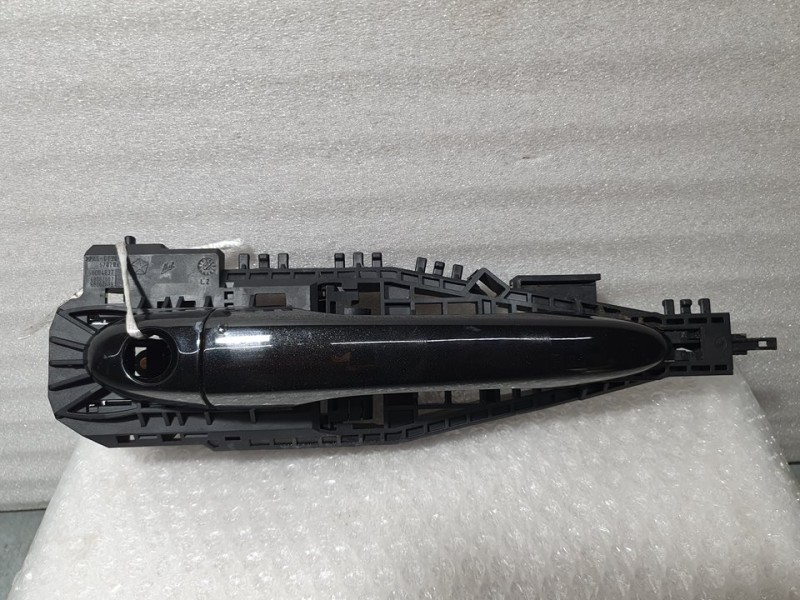 Recambio de maneta exterior delantera izquierda para jeep cherokee kl longitude referencia OEM IAM 68084837  