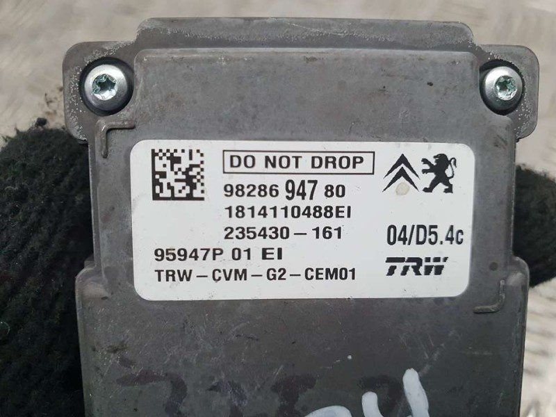 Recambio de camara para citroën c3 aircross feel referencia OEM IAM 9828694780 235430161 TRW