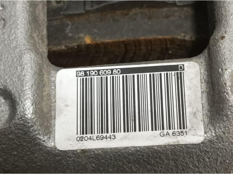 Recambio de pinza freno trasera derecha para peugeot 3008 active referencia OEM IAM 9819060980  ELECTRICA