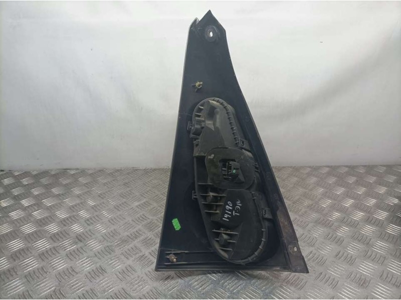 Recambio de piloto trasero derecho para citroën c1 attraction referencia OEM IAM 815500H060  