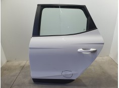 PUERTA TRASERA IZQUIERDA 6F9833051E TOCADA