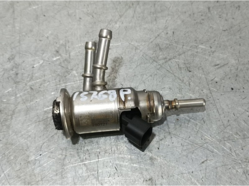 Recambio de inyector adblue para peugeot 3008 active referencia OEM IAM 9842811780  