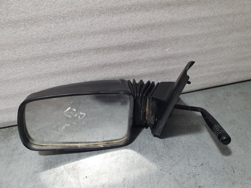 Recambio de retrovisor izquierdo para peugeot 205 berlina 1.1 mito referencia OEM IAM SIN REF  C/ M