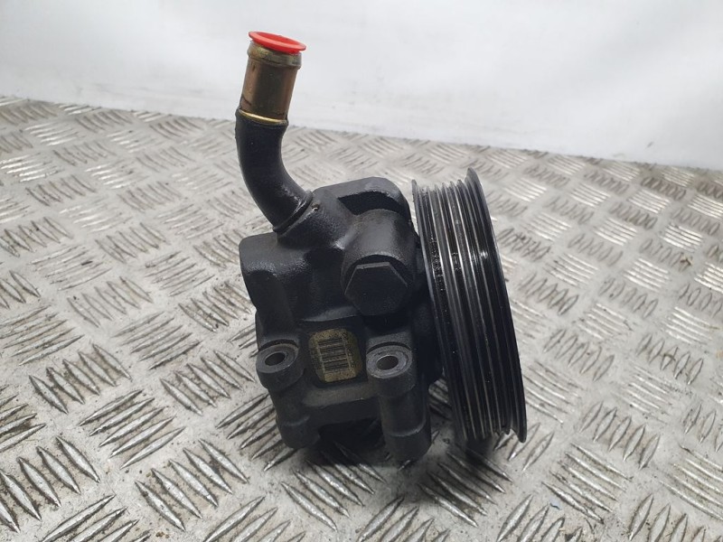 Recambio de bomba direccion para ford focus berlina (cak) ambiente referencia OEM IAM SIN REF  