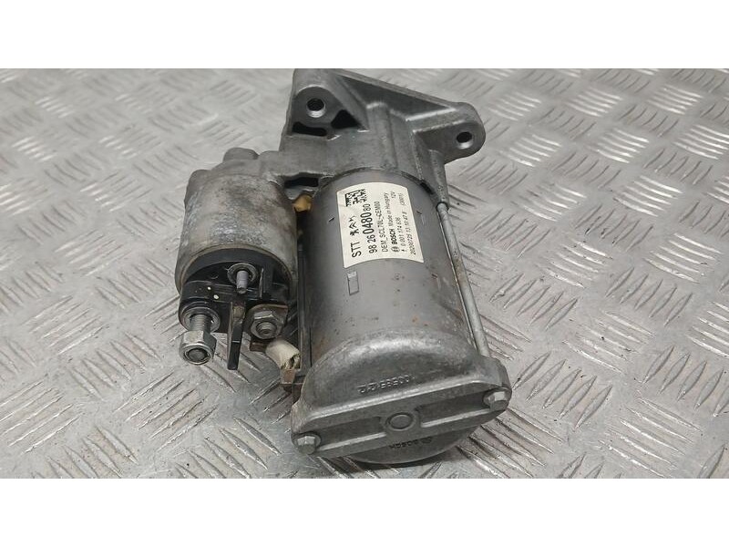 Recambio de motor arranque para peugeot boxer furgón l3h2 referencia OEM IAM 9826048080 BOSCH 0001174636