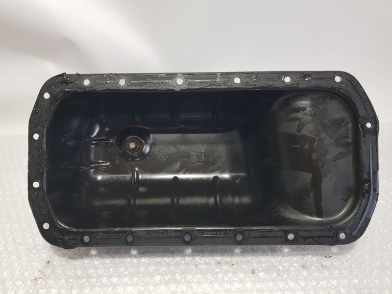 Recambio de carter para peugeot 208 1.4 hdi fap referencia OEM IAM   CHAPA